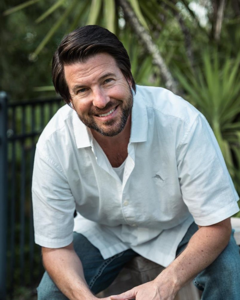 Dr. Michael Walbom